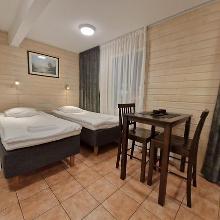 The Sleeping Bear Hotel Inari Ngoại thất bức ảnh