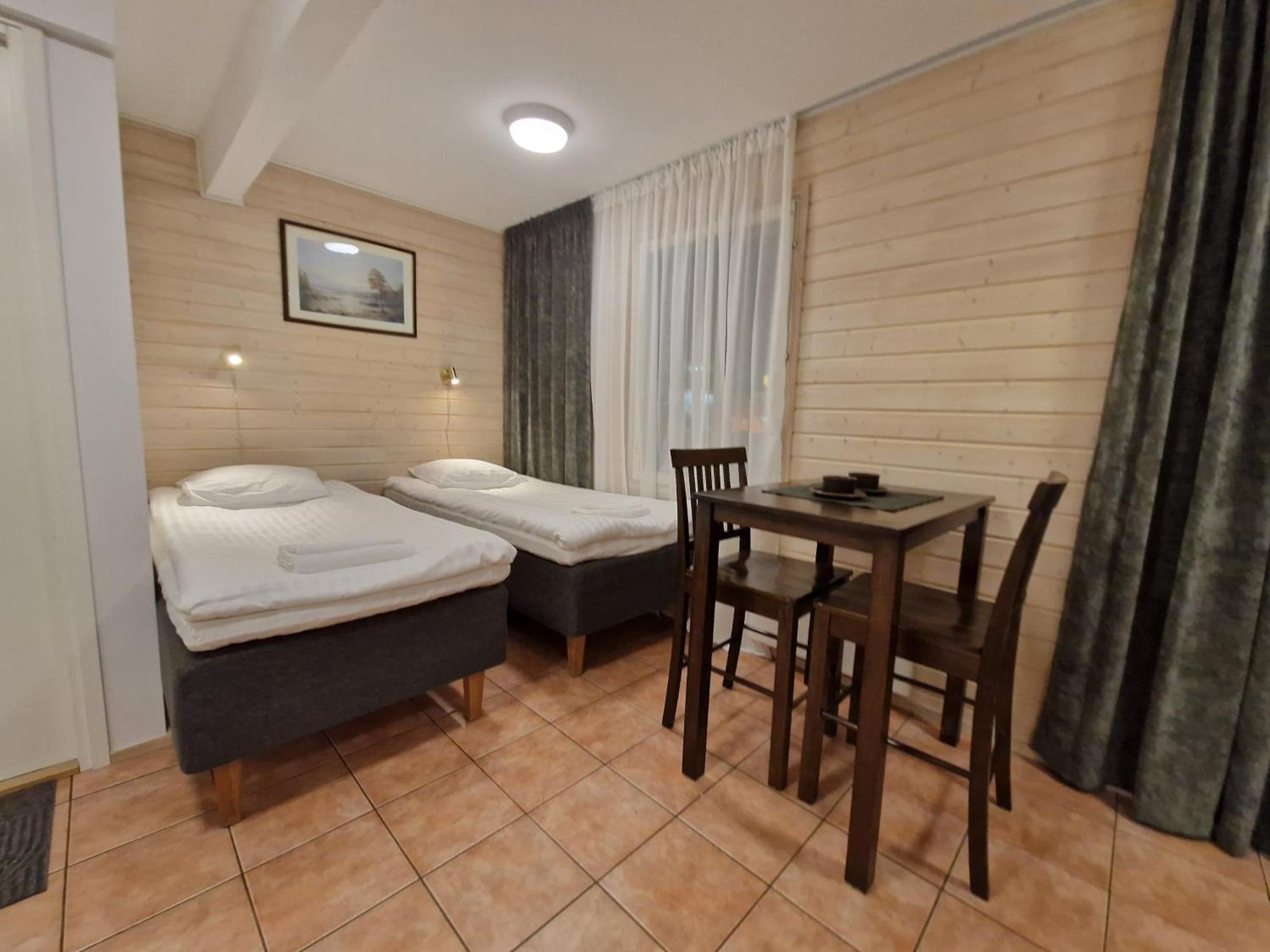The Sleeping Bear Hotel Inari Ngoại thất bức ảnh