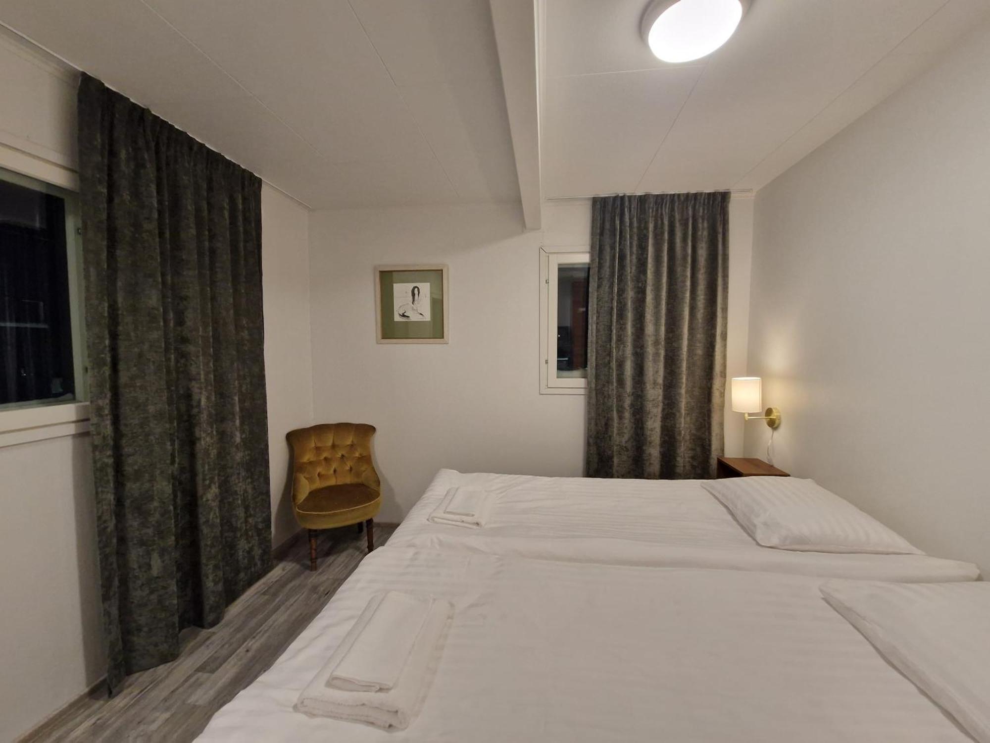 The Sleeping Bear Hotel Inari Ngoại thất bức ảnh